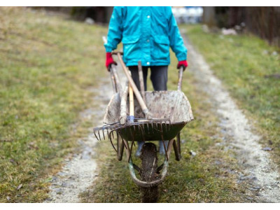 Як підготувати дачний інвентар до зими, щоб навесні не купувати новий