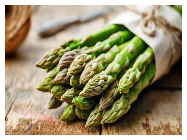 Growing asparagus