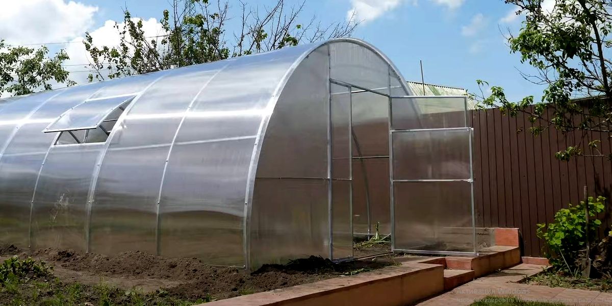 kak_uhazhivat_za_teplicej_posle_sbora_urozhaya